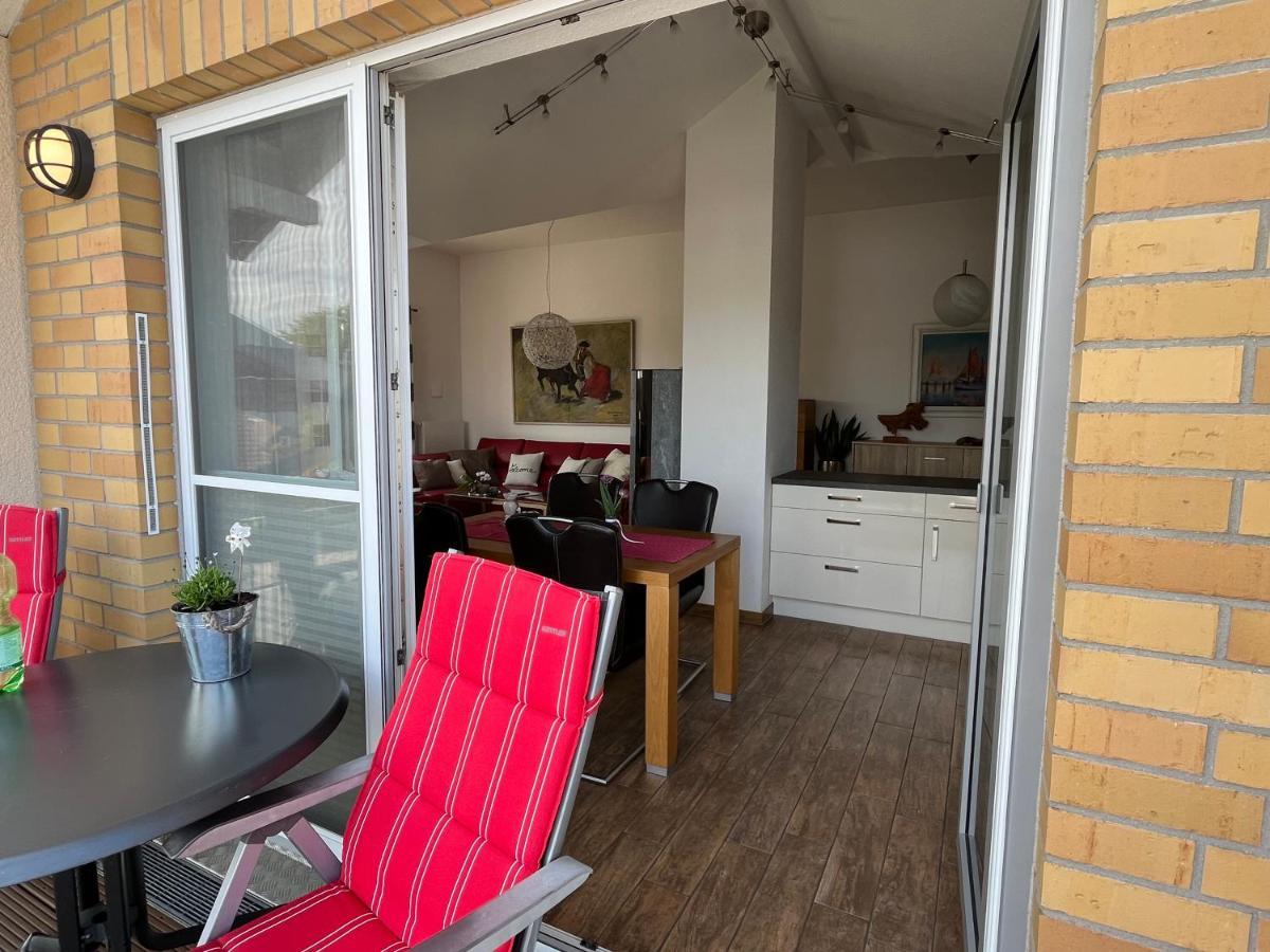 Strandwohnung Glowe - Meerblick - 20 Meter Zum Strand Eksteriør billede